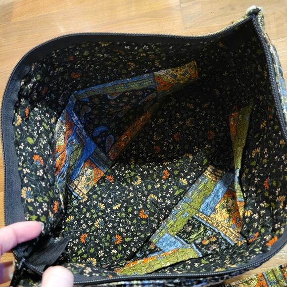 Large Paisley Patch Work Quilted Tote Bag With Pockets - Picture 5 of 7